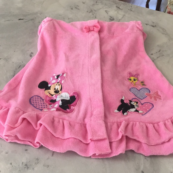 Disney coverup - Picture 3 of 7